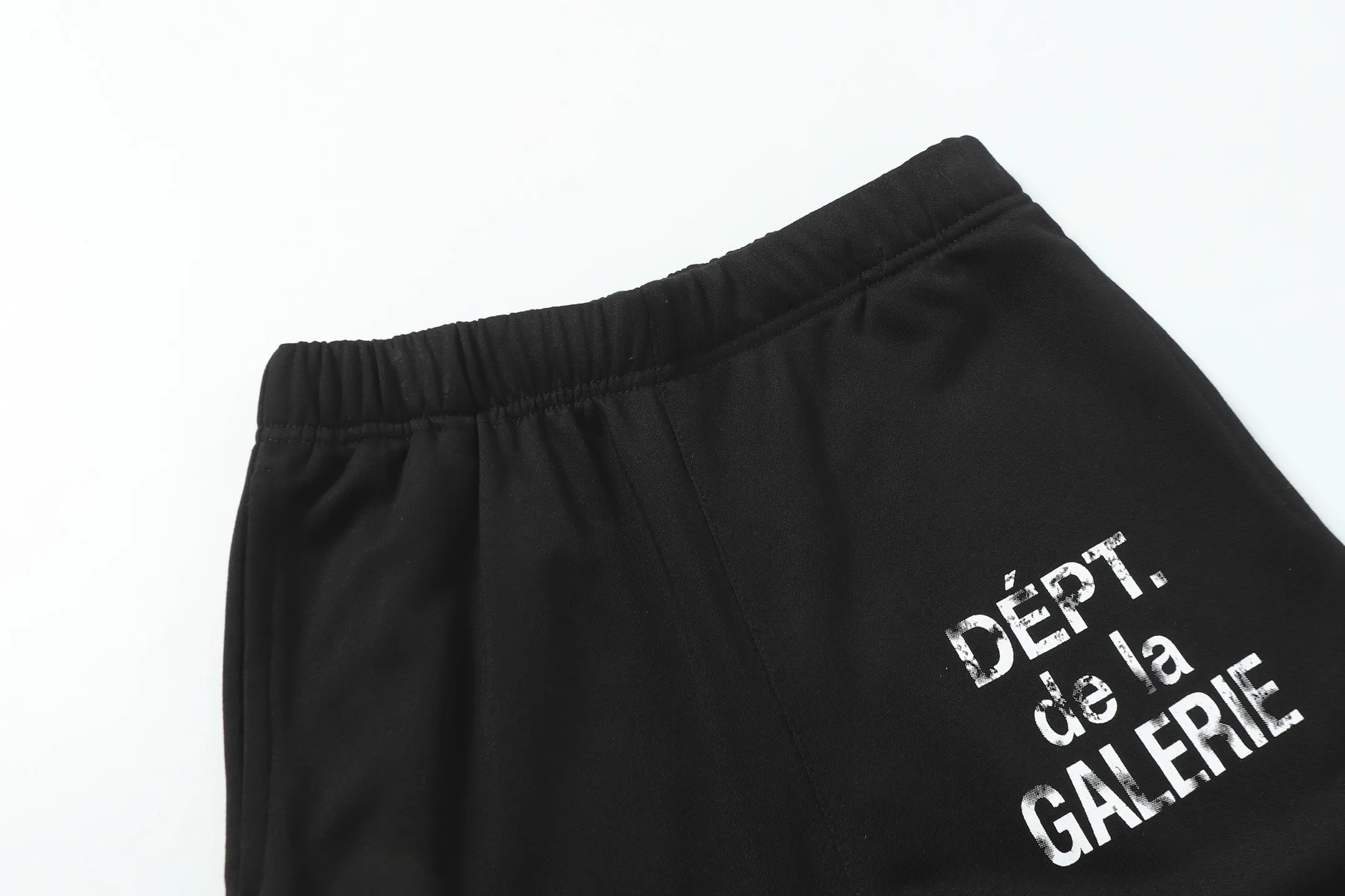 GALLERY. DEPT new trousers Style number: 275P190 Color: blue black green Size: S M L XL